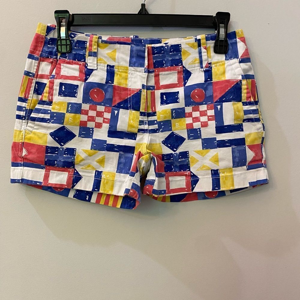 Vineyard Vines Red and Blue Nautical Flag Shorts Women Size 0